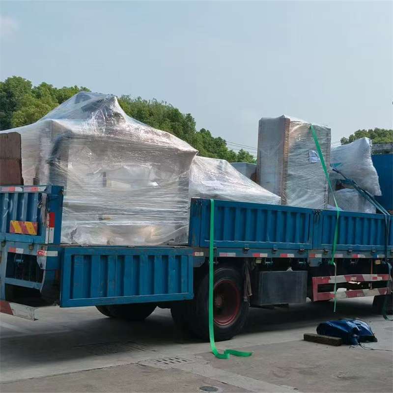 定日县阿勒泰市：物流专线开启货运新旅程